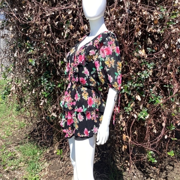 💋Yumi Kim Hailey In Paradise Villa Black Floral Print Mini Dress - Picture 6 of 9